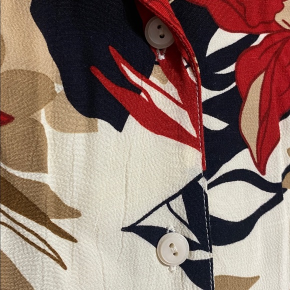 Alfred Dunner floral cream tan black red button down blouse top shirt SZ 16 - Picture 7 of 9